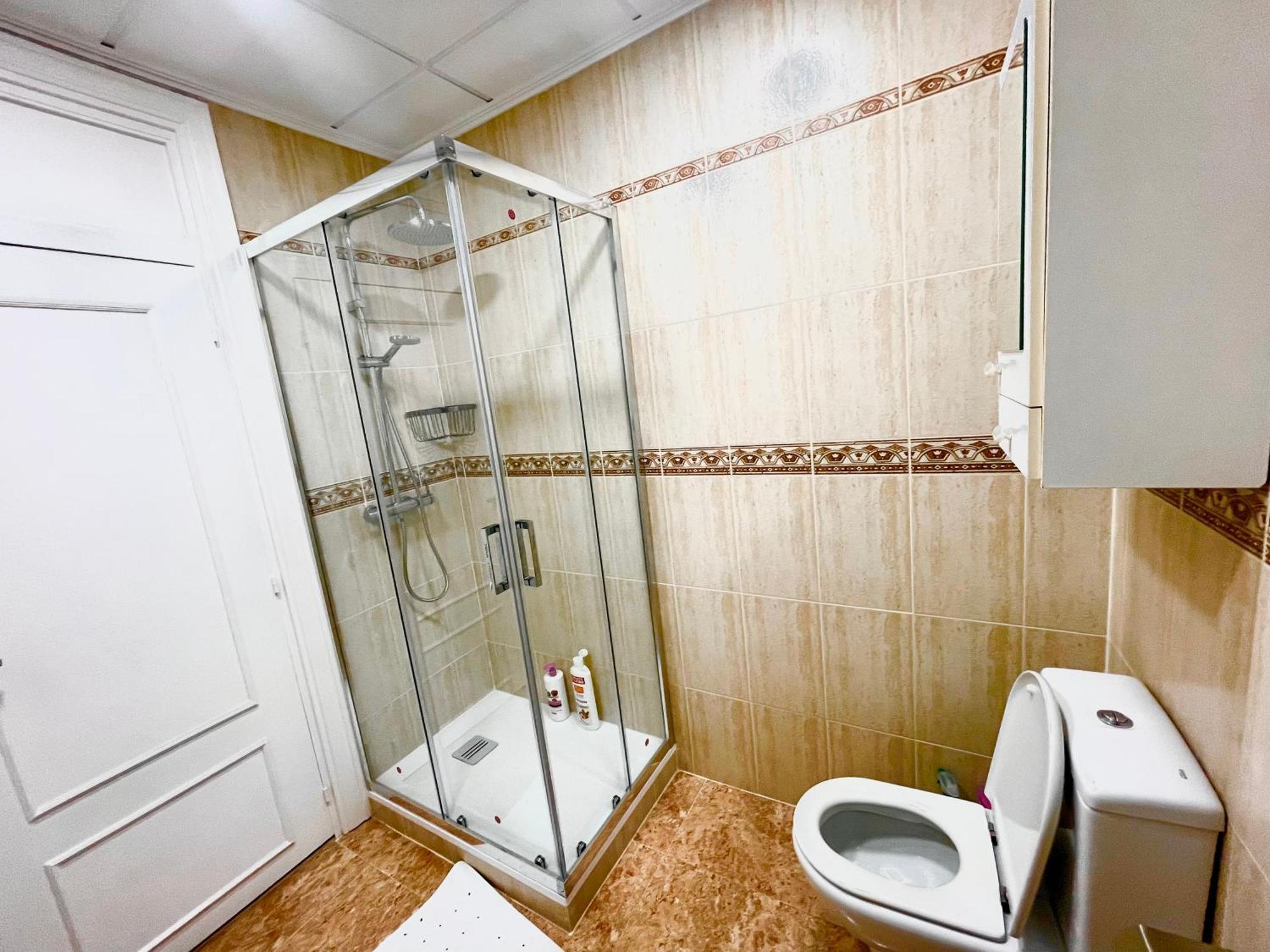 Ronda Sant Pere 3 Bed & Breakfast