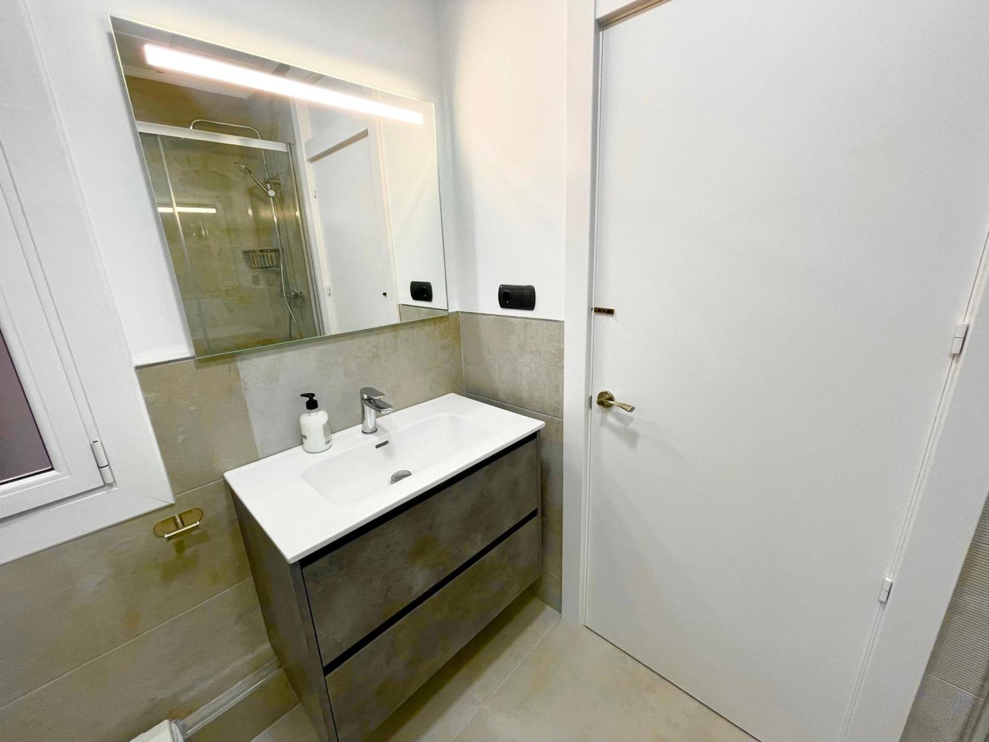 Ronda Sant Pere 3 Bed & Breakfast